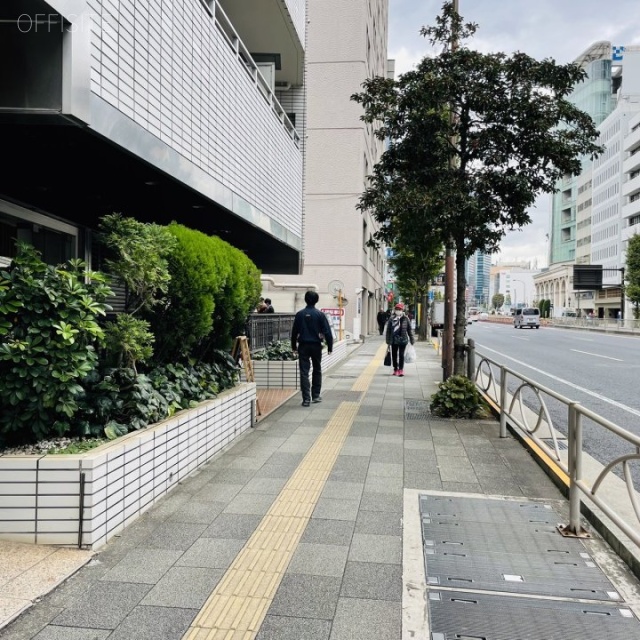 グレイス高輪 前面歩道