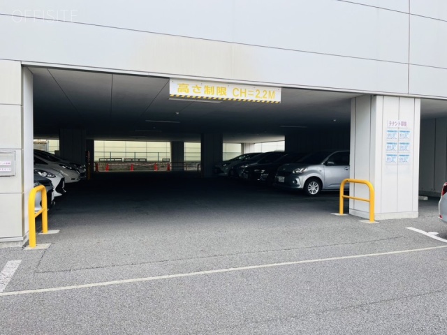 第6プリンスビル 駐車場