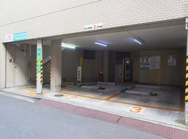 藤森ビル 駐車場