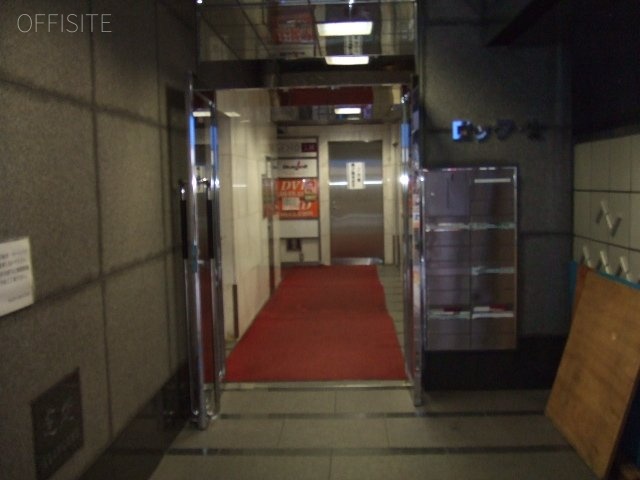 ロック2ビル エントランス