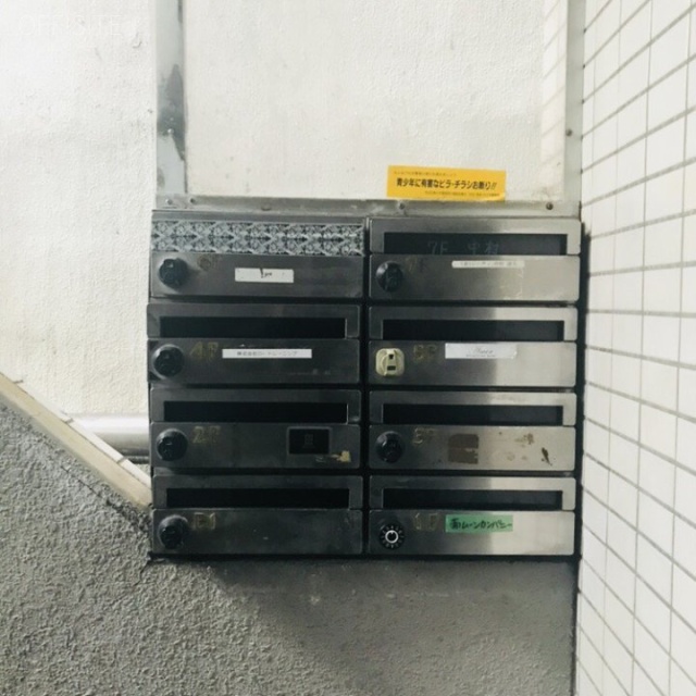 Tナカムラビル 郵便受け