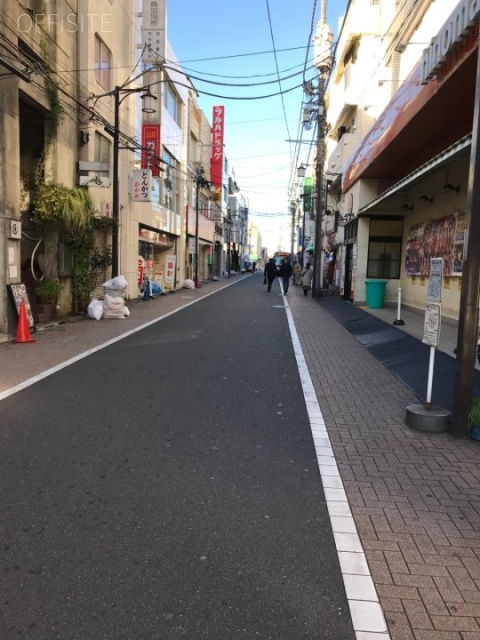 リバーサイド下井草ビル ビル前面道路