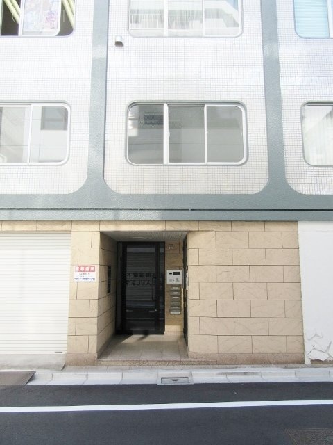 山崎ビル 外観