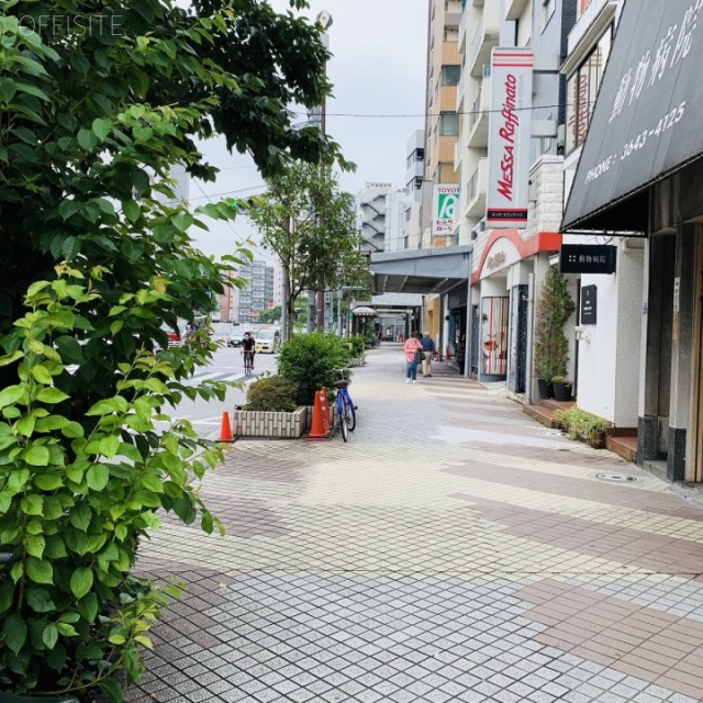 サンピア門前仲町ビル ビル前面道路