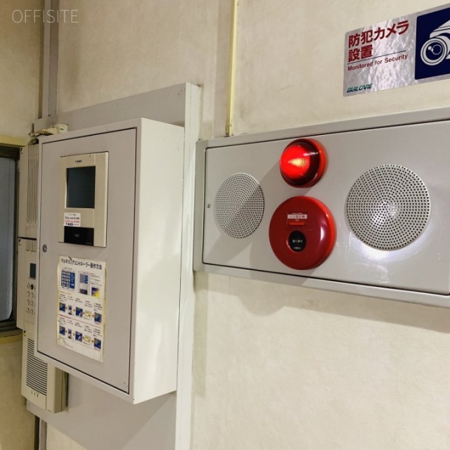 種苗会館ビル エントランス