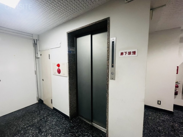 元赤坂マンション　エントランス