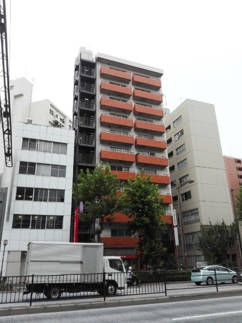 ハイツ神田岩本町 外観