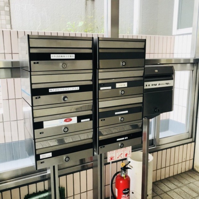 メディアパーク八島ビル 郵便受け