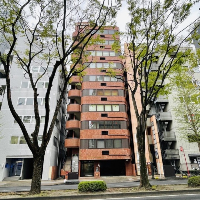 ライオンズプラザ本町ビル　外観