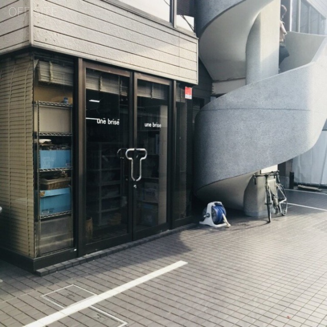 KITビル 1階テナント