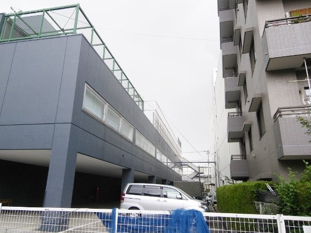 飯田橋尚学新館ビル IMGP5308 (640x480).jpg