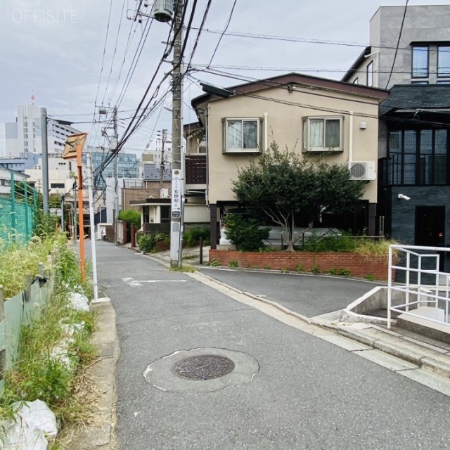 デュオ表参道 周辺