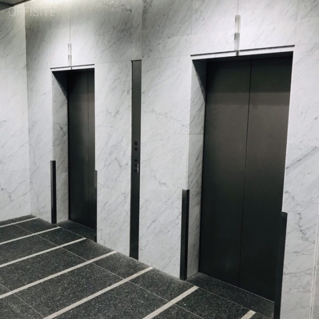 住友生命西新橋ビル エレベーター