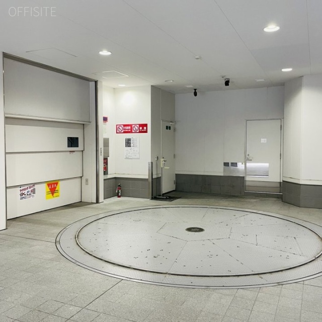 青山OHMOTOビル 駐車場