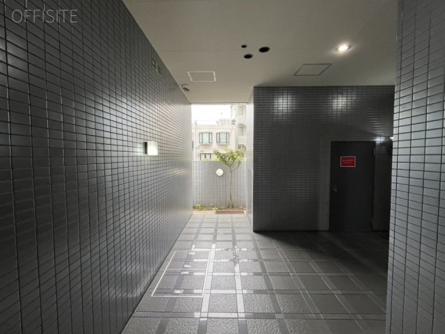 並木ビル　エントランス