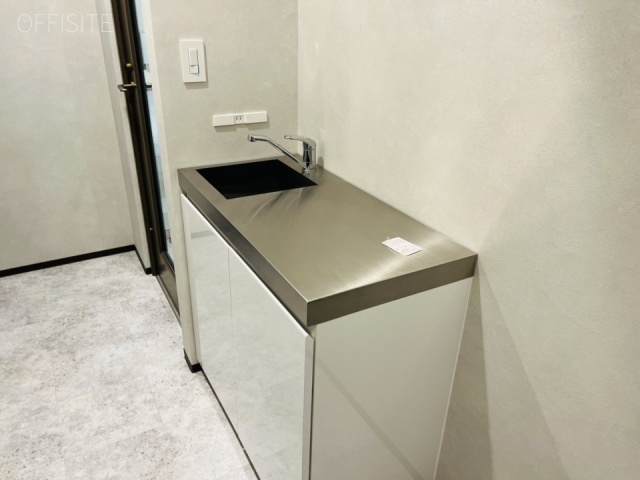 NOVEL WORK AKIHABARA キッチン