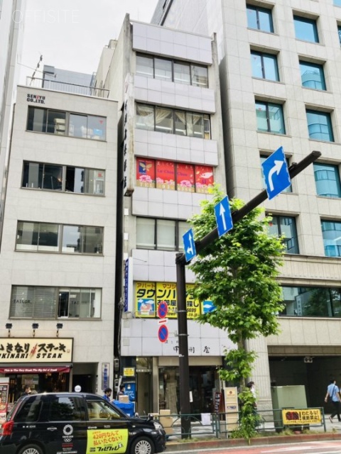 甲州屋ビル 外観