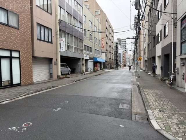 赤木屋ビル　前面道路