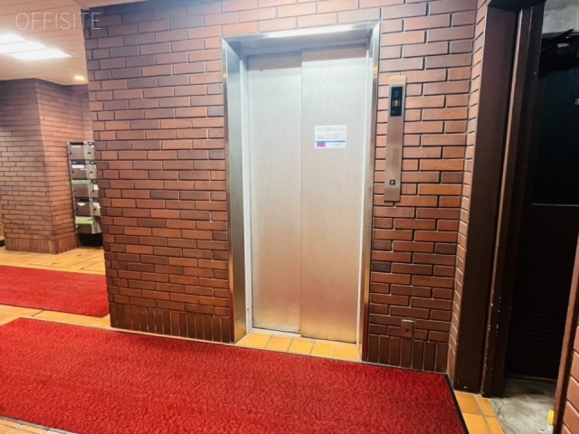 KIビル　エントランス