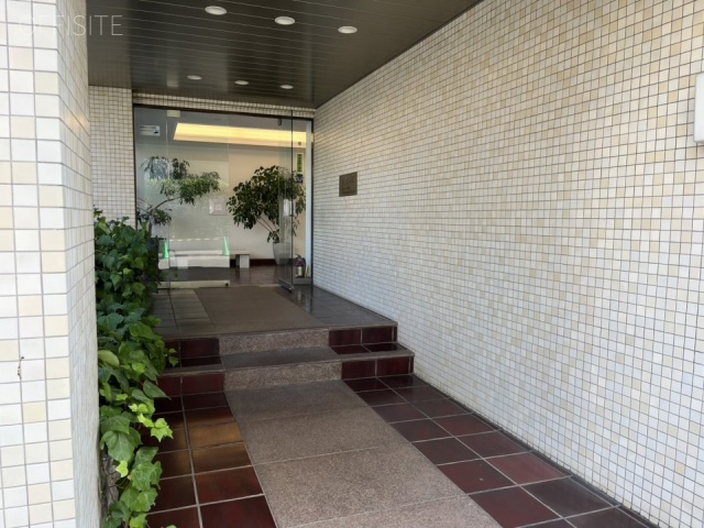 シェ麻布　エントランス