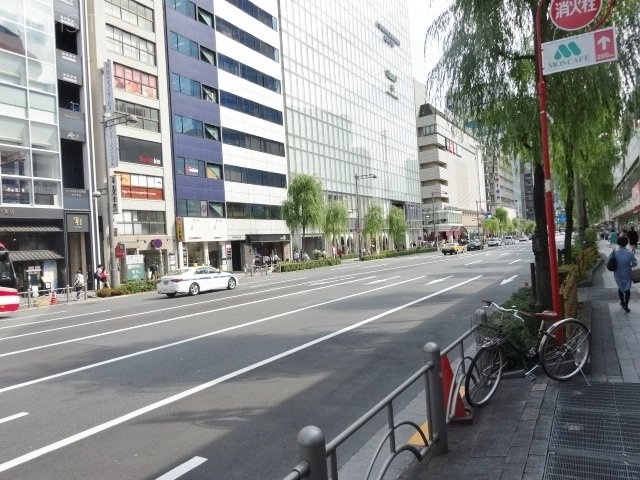 銀座INS2 ビル周辺道路