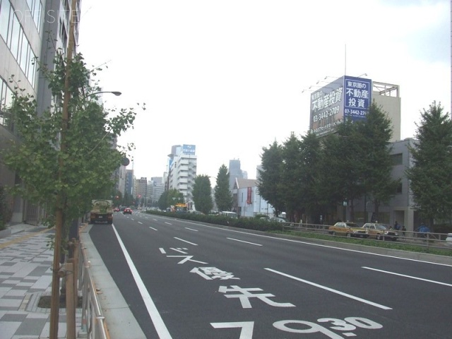 ISAビル 周辺道路