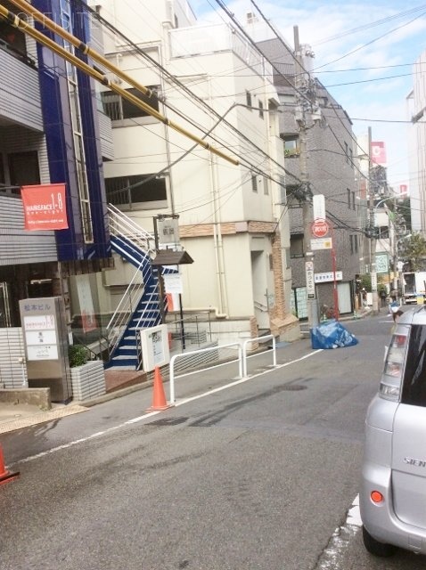 ル・ソレイユ3ビル ビル周辺道路