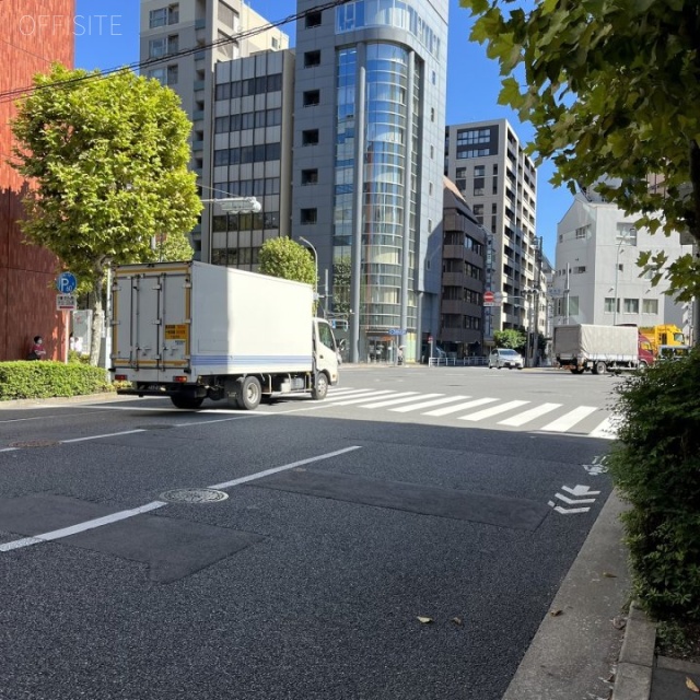 ACN日本橋小網町ビル 前面道路