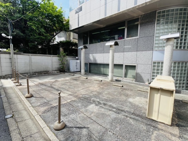 キクチビル 駐車場