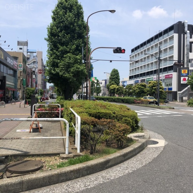 菊信第一ビル ビル前面道路