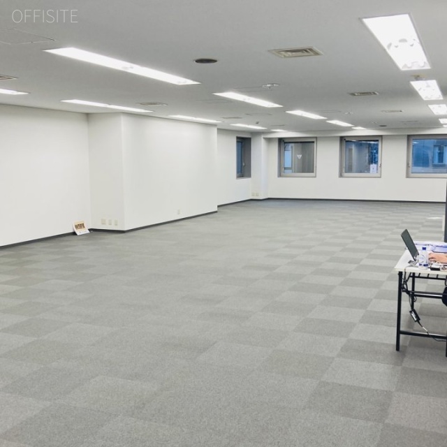 DiaResto Tokyoビル　室内