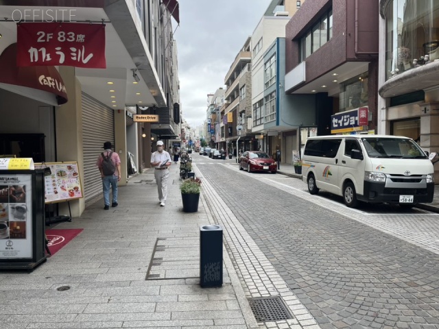 BIZcomfort元町ビル 周辺