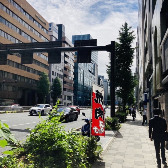 ラウンドクロス芝大門 前面道路