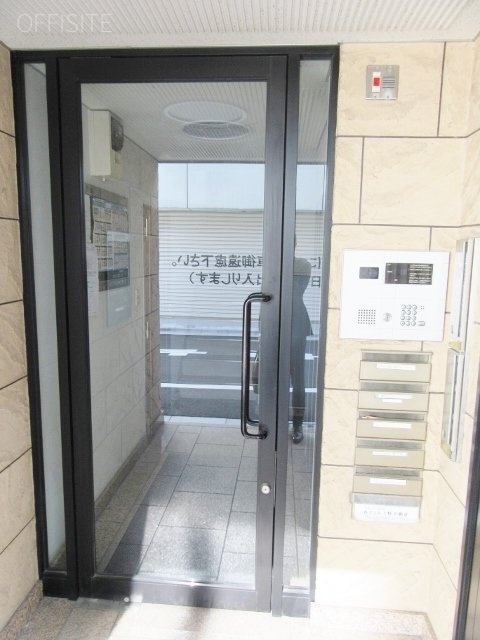 山崎ビル エントランス