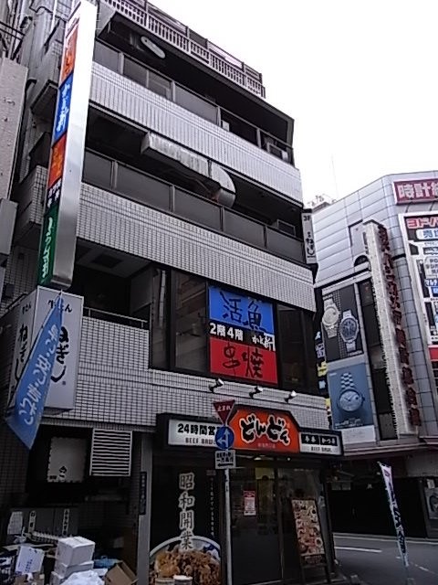 新宿月光荘ビル 3階 23.60坪　外観