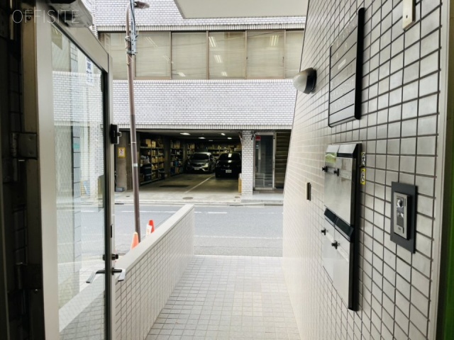 第2木内ビル　エントランス