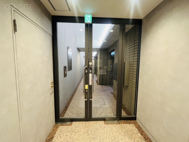 ASTRA中目黒 2階 46.79坪 エントランス(出口)