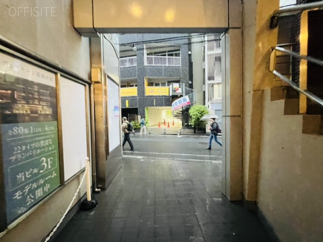 第二荒井ビル　エントランス