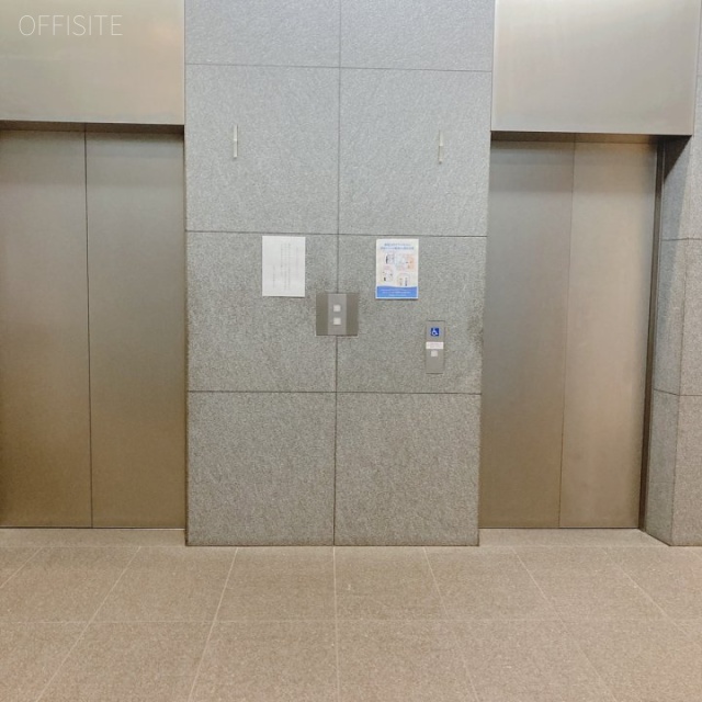 ニッセイ溜池山王ビル　エレベーター