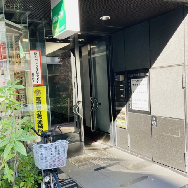 松田ビル エントランス