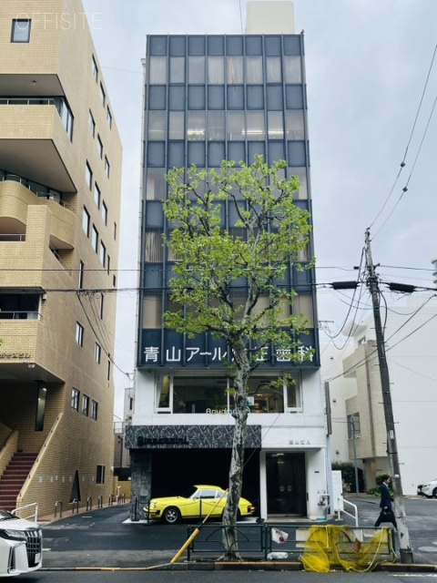 越山ビル　外観