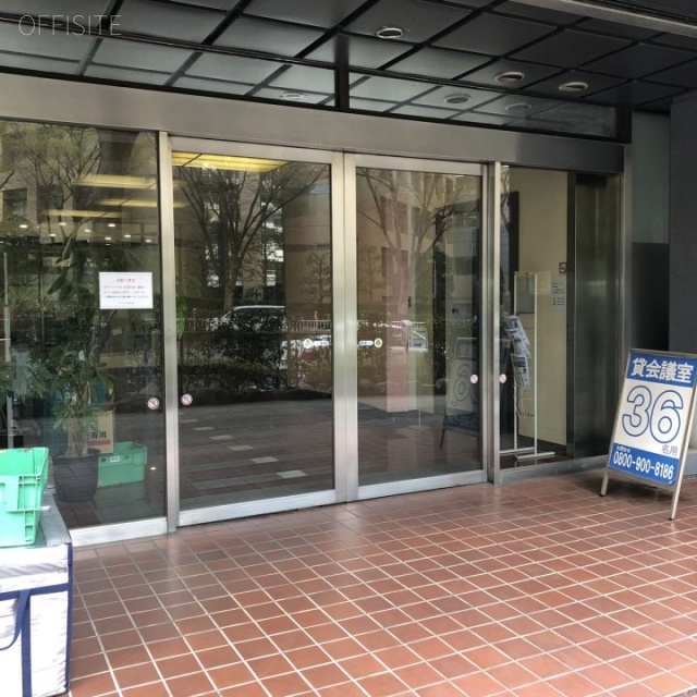 ストーク新宿 エントランス