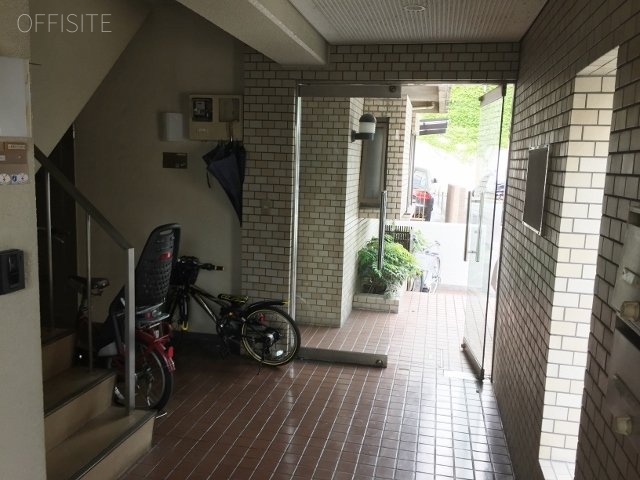ウィルコート エントランス
