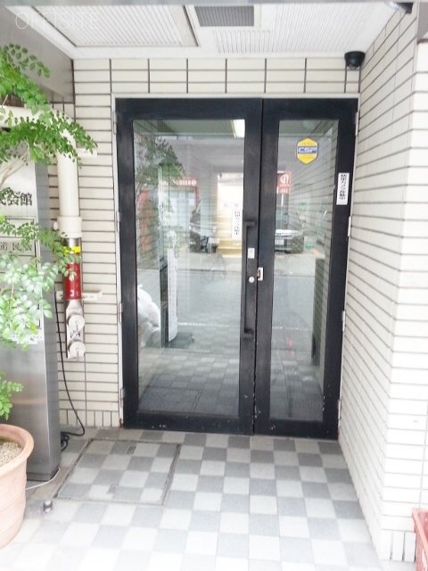 東京慶北ビル エントランス