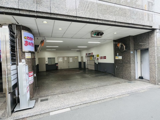 左門イレブンビル　駐車場