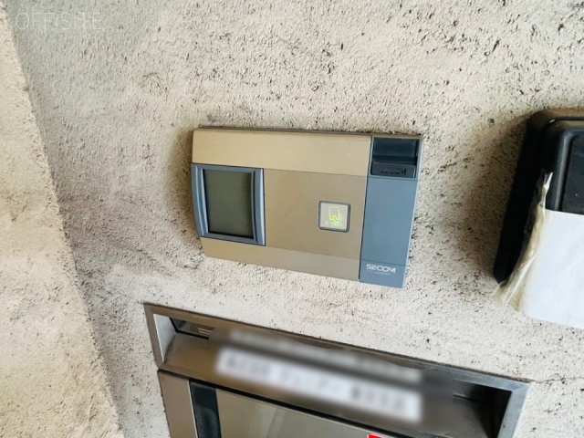 ジュニアー千駄ヶ谷　エントランス