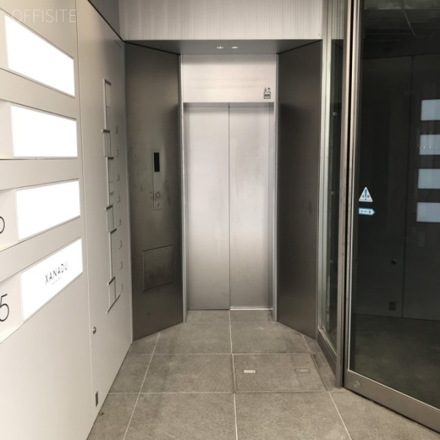 スタック池袋ビル　エントランス