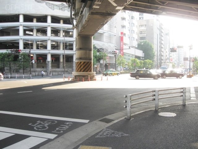 港陸運ビル 画像