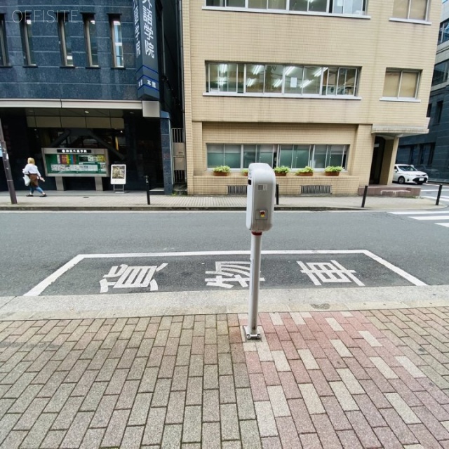 満留賀ビル ビル前面道路