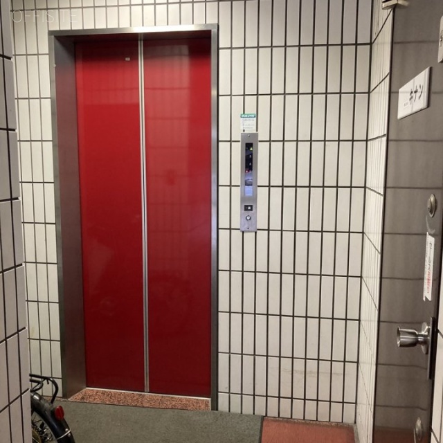 宮島ビル エントランス